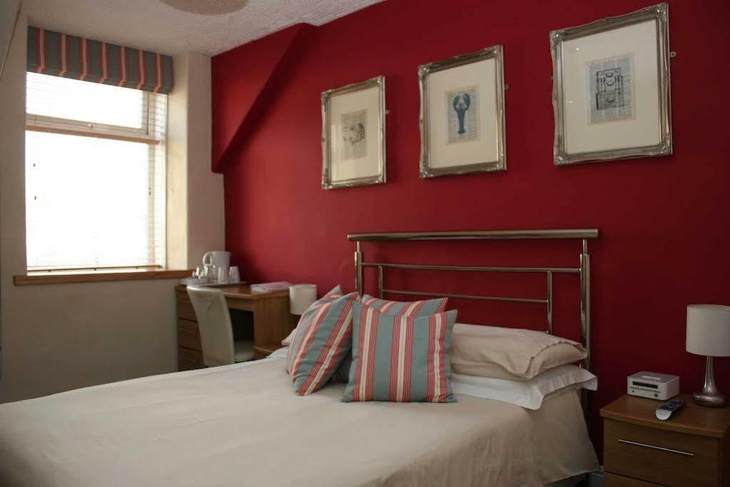 Hotel St Bernards New Quay Esterno foto