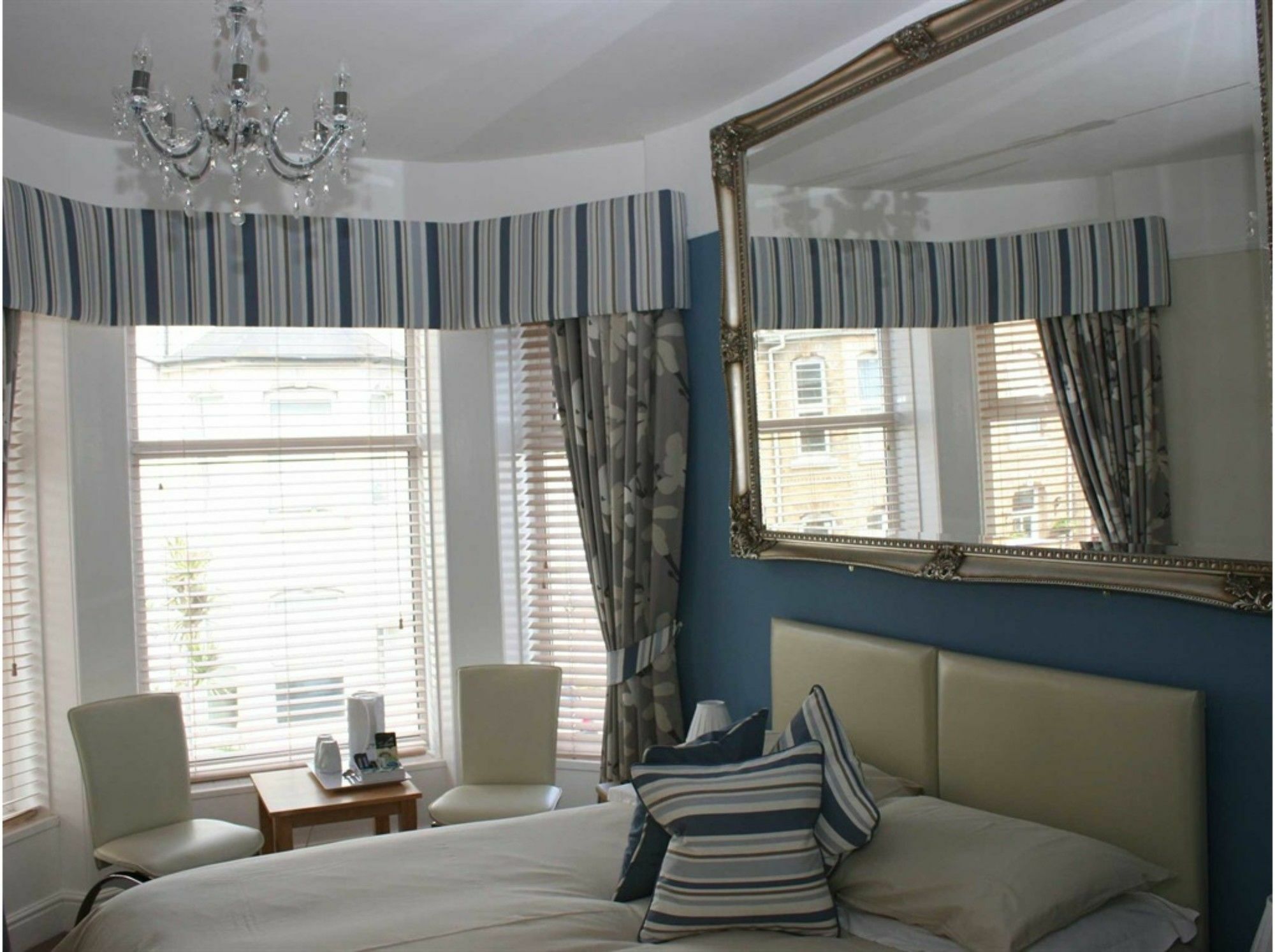 Hotel St Bernards New Quay Esterno foto
